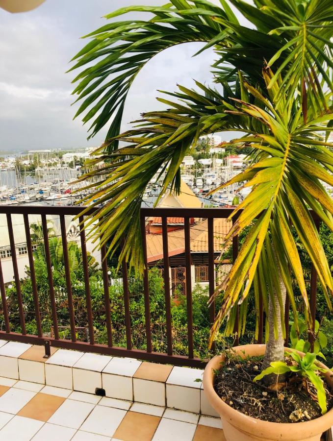 Chambre D'Hotes Mai Tai 4 Personnes Bas Du Fort เลอโกซิเยร์ ภายนอก รูปภาพ